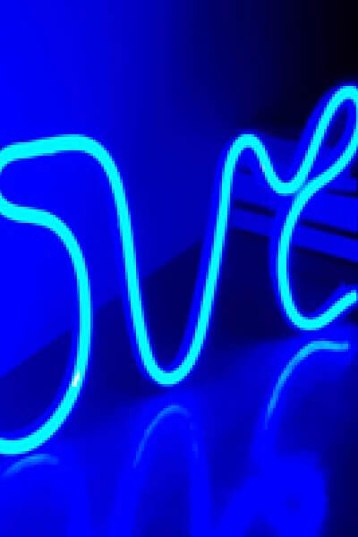 /tags/2018/09/01/neon-leds-01.jpg