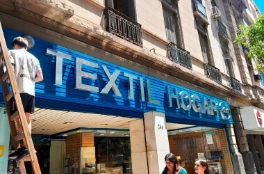 /trabajos/2025/02/01/letras-de-acero-para-negocios-textil-05.jpg