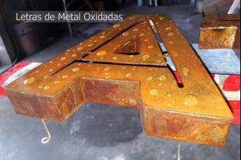 /trabajos/2025/06/01/letrero-metal-oxidado1.jpg